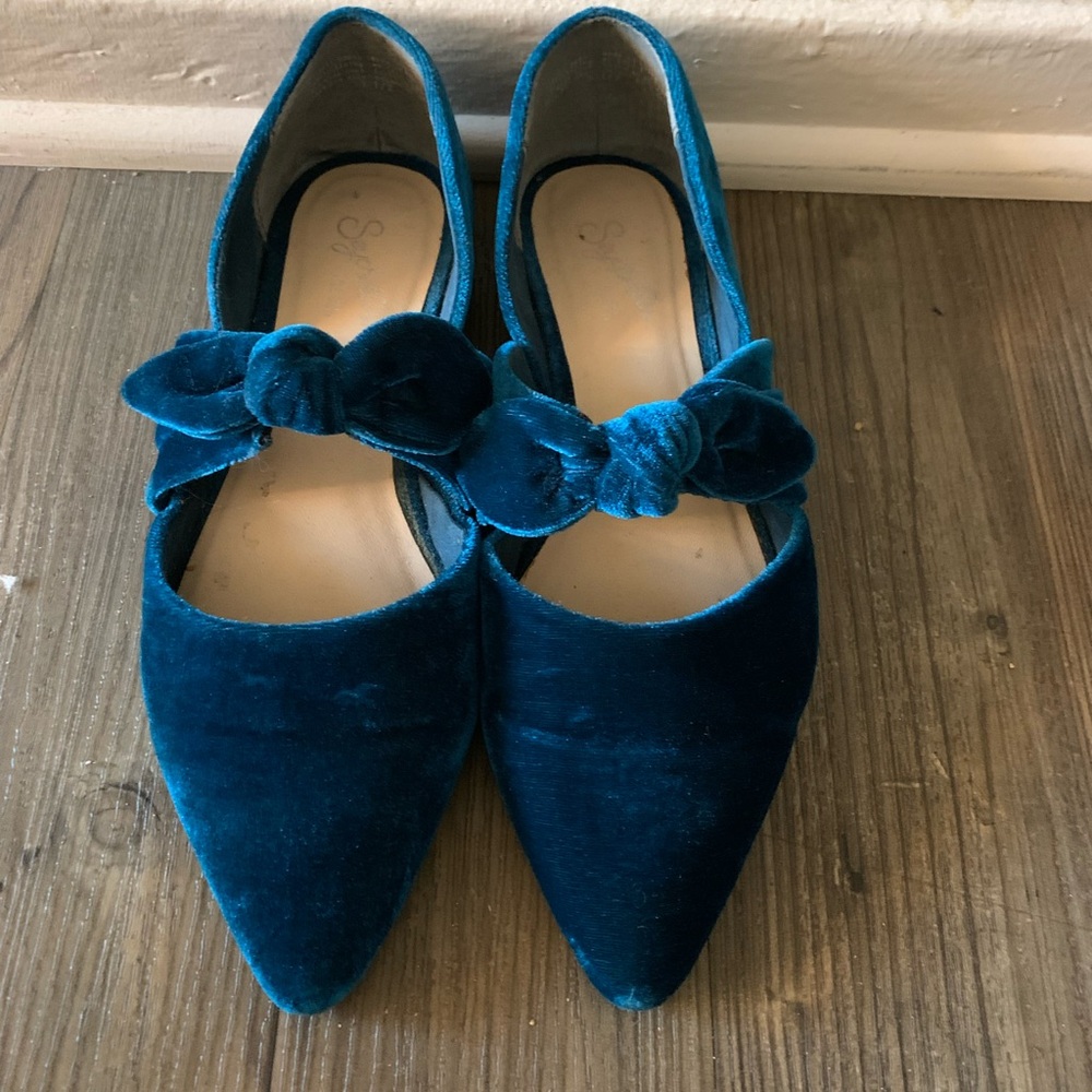Sundance Elegant Blue Velvet Flats